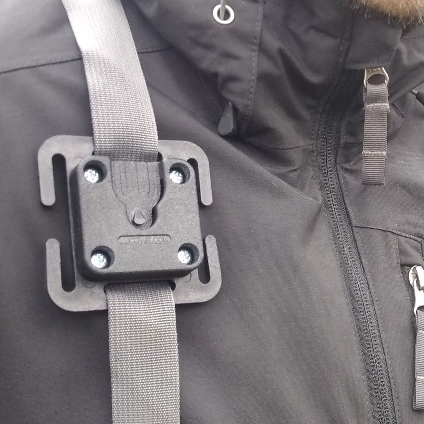 DockSystem: Clip-on Belt Dock - Aquapac