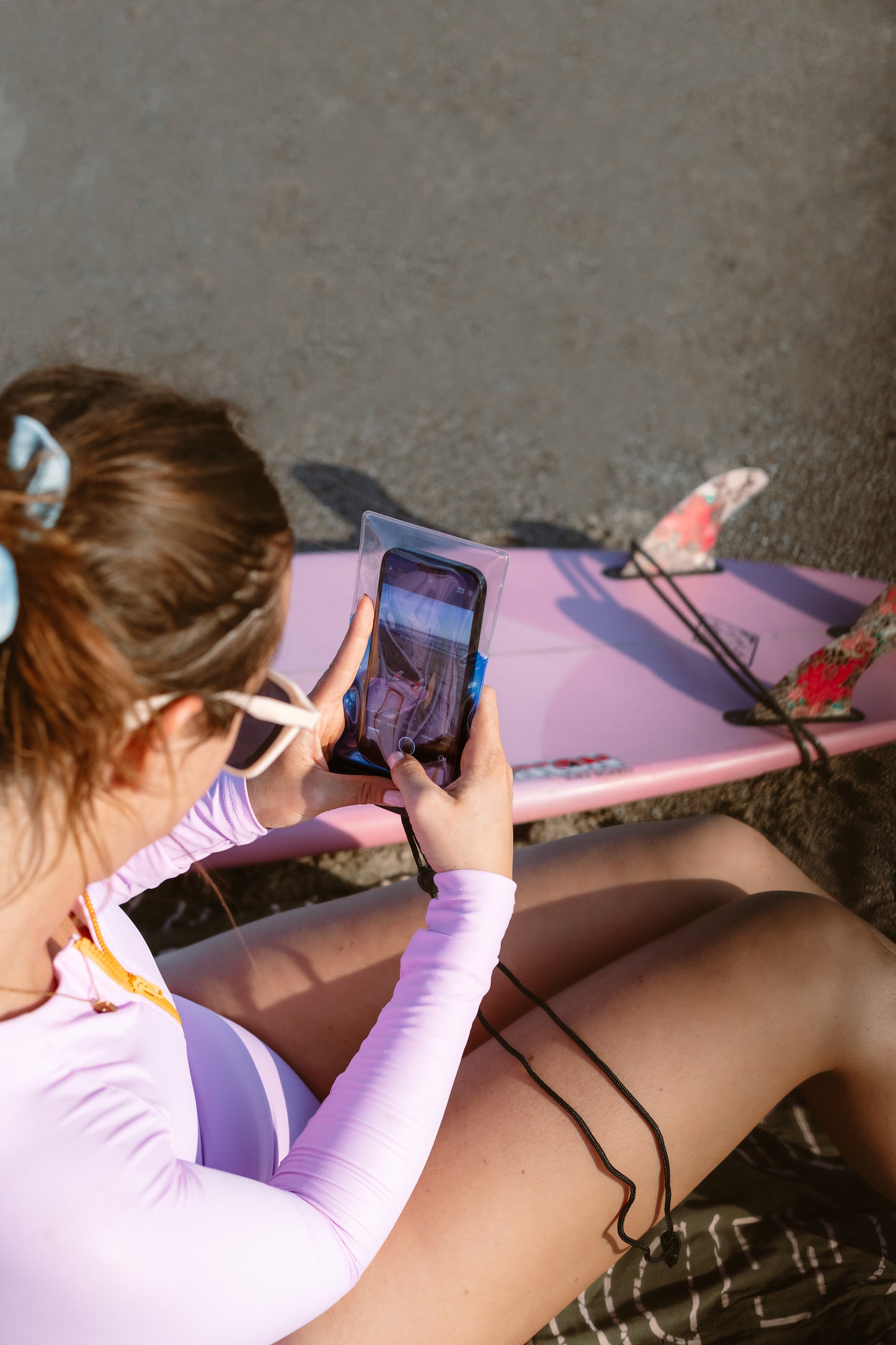 Waterproof Floating Phone Case – Plus Plus / Large