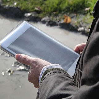 Waterproof iPad Mini ƒ?? Kindle Case (old version, no camera window) - Aquapac